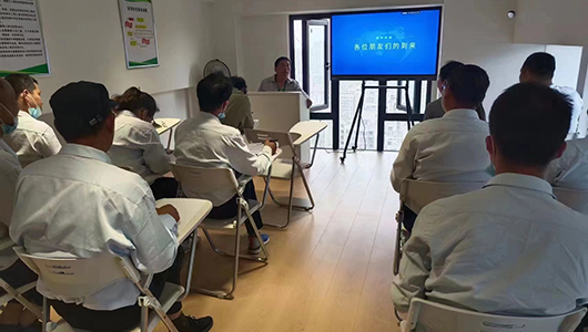 係統性培（péi）訓，服務安全有保（bǎo）障